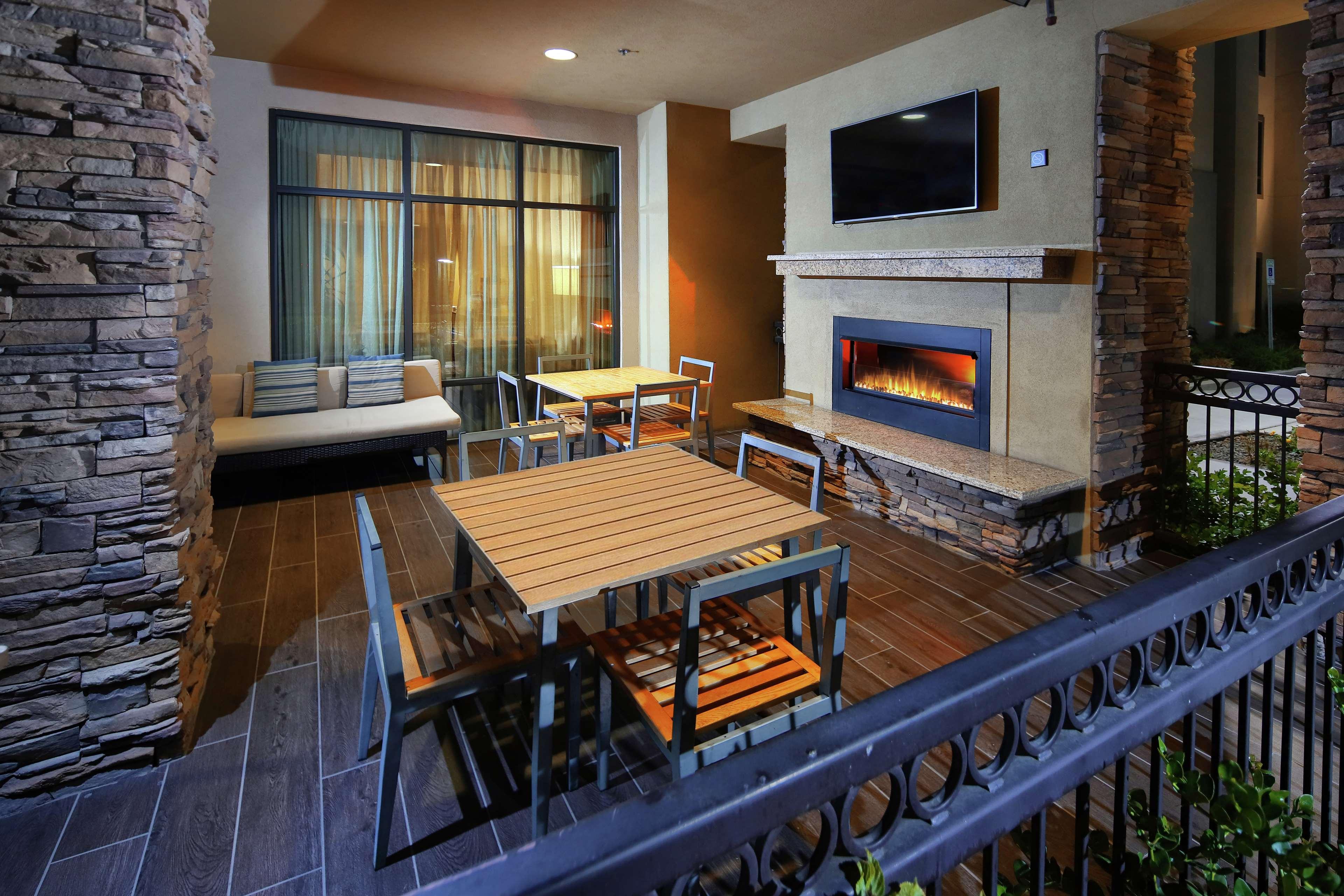 Hampton Inn & Suites Phoenix/Tempe Facilidades foto